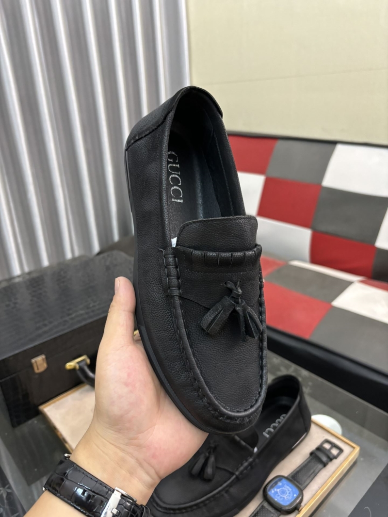 Gucci Leather Shoes